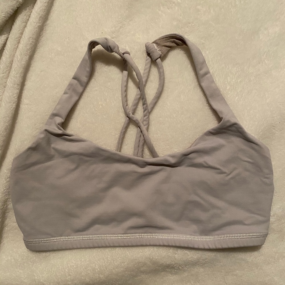 Lululemon sports bra